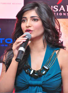 Shruti launches Gabbar Game