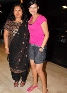 Celebs with their mothers