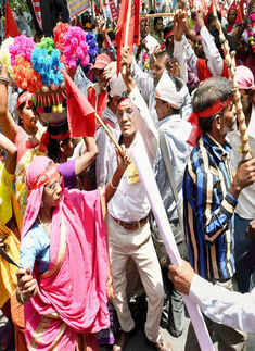 Land bill goes to joint committee, govt hopeful