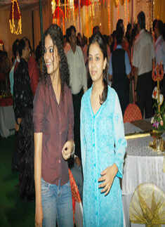 Jeweller's wedding party