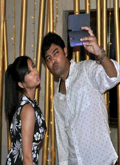 Aamar Prithibi's Wrap-up party Photogallery Times of India