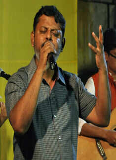 Musical event at Baitanik Photogallery Times of India