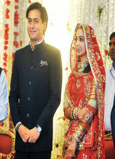 Jaivardhan & Sreejamya's wedding reception Photogallery - Times of India