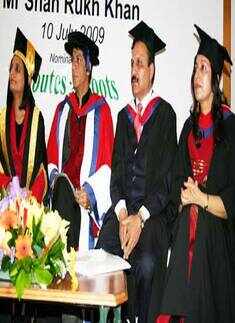 SRK gets an honorary doctorate
