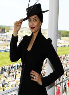 Aishwarya @ Prix De Diane Longines