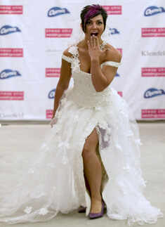 A model shows 'Lady Violet'