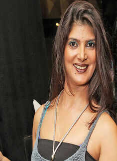 Preeti Oberoi during the live performance by Sufi-fusion rock