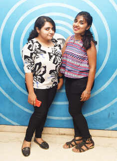 Party at Small World pub