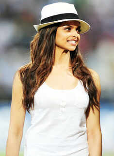 Post her boyfriend's birthday bash