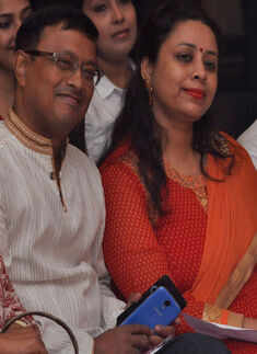 Dibyendu and Saheli Barua during Ekaki