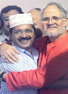 Arvind Kejriwal and LG Najeeb Jung