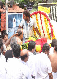 Music composer MS Viswanathan&rsquo;s funeral