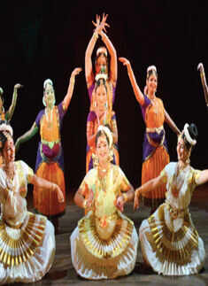 A synchronised act by the performers