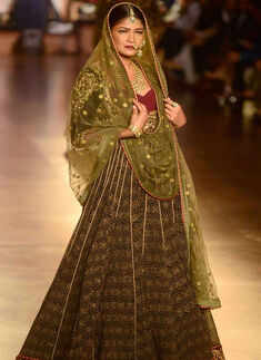 AICW'15: Day 4: Reynu Taandon