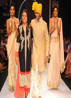 IIJW '15: Aum Monica Kapur