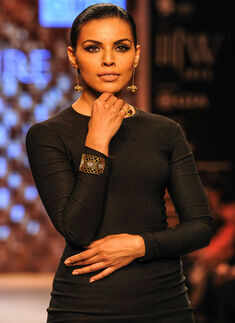 IIJW '15: IIGJ Mumbai