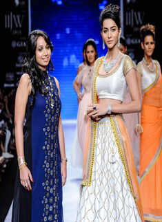 Tithi Raj with the designer of IIGJ Delhi