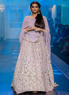 IIJW '15: Best of the Best &ndash; Show 1