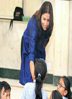 Delhi kids learn commuting