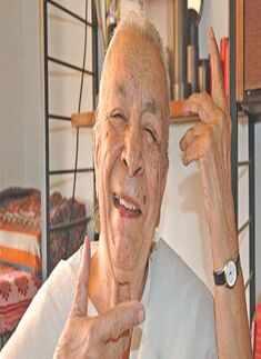 Zohra Sehgal (27 April 1912 &ndash; 10 July 2014)