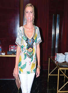 Anna during a photo exhibition Australia in Chennai