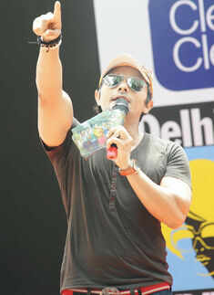 Emcee Maddy during the Clean & Clear