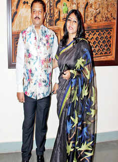 Ajaish and Sangeeta Jaiswal during a photography exhibition