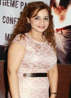 Music lovers @ Singing night