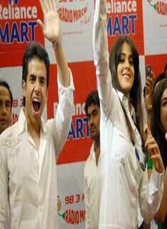 Tusshar Kapoor & Genelia D'Souza