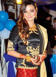 Adam Khan&rsquo;s cradle ceremony