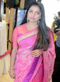 Roopa Dutta arrives for the press conference