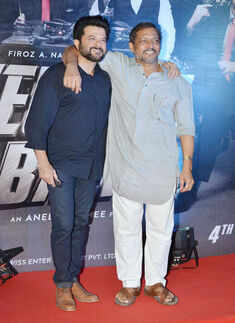 Anil Kapoor and Nana Patekar pose together for a photo