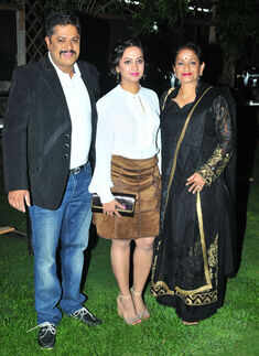 Amit, Reeta and Anjana during Reeta Sanghi&rsquo;s birthday