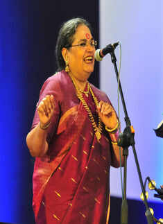 Usha Uthup rocks Hyderabad