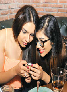 Turquoise Cottage: Launch party