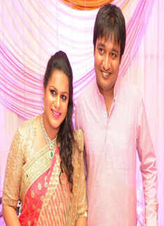 Old friends catch up over Chicken 65