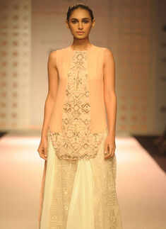 AIFW SS '16: Day 1: Kavita Bhartia