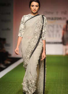 AIFW SS '16: Day 2: Dev r Nil