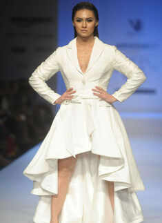 AIFW SS '16: Day 3: Nikhita