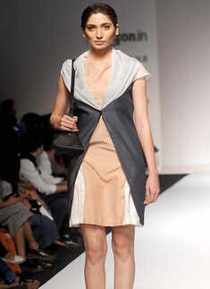 AIFW SS '16: Day 4: DRVV