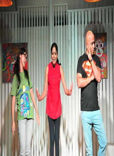 The Clueless Comic: A Play