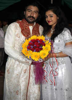 Muthu Mavutha: Launch