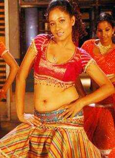 Chettu Kinda Pellikoduku