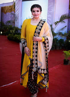 Raveena visits Bengaluru