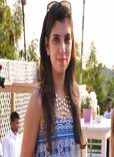 Beach vibes @ Olive Bistro