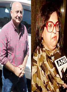 Celebs criticised for slammed Award Wapsi