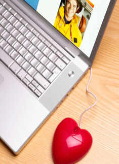 16 facts about online dating