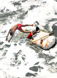 Chhath Puja in polluted Yamuna?