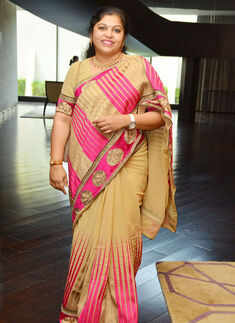 Bond over musical history