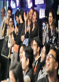 Daniel Fernandes performs in Gurgaon